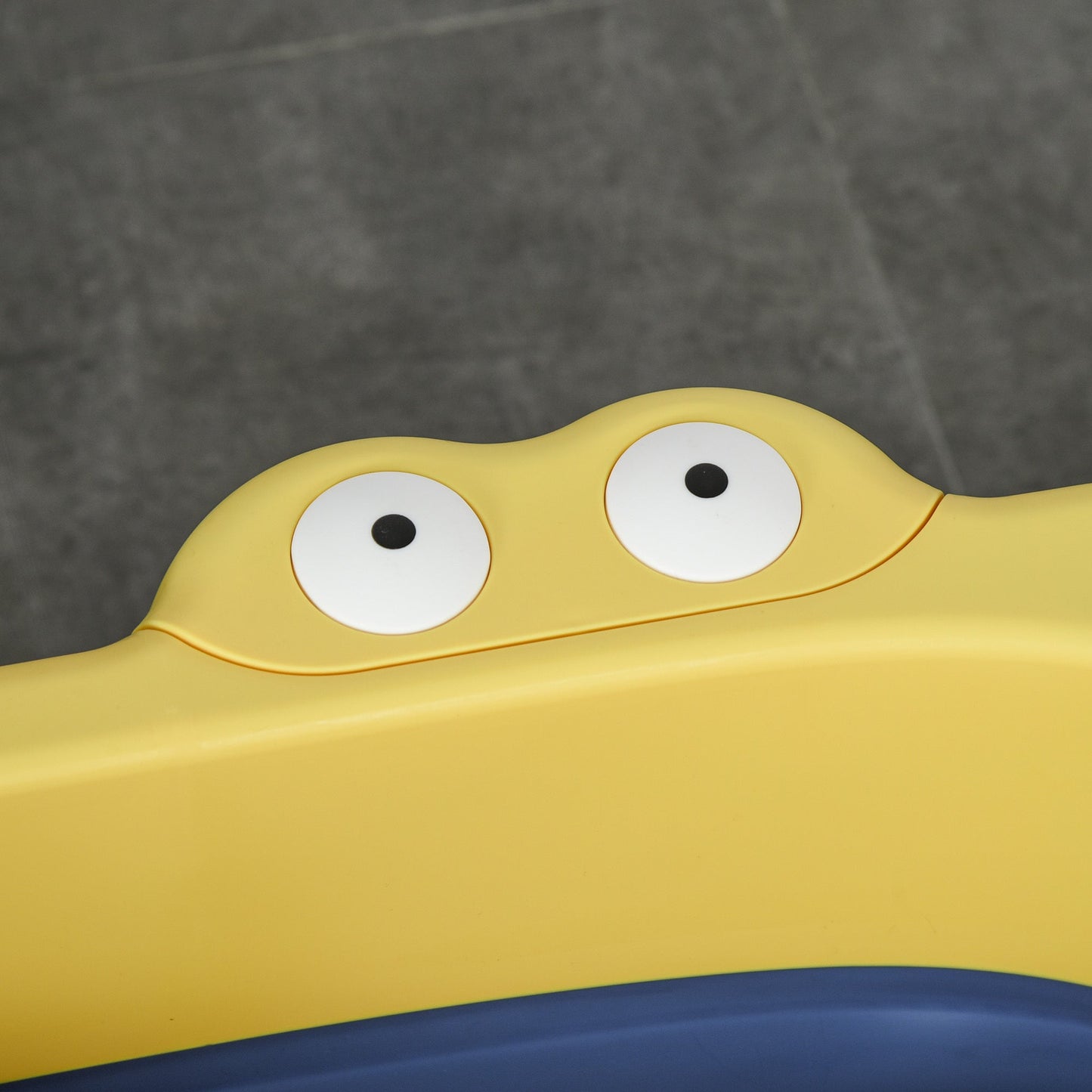 Foldable Baby Bathtub for Newborns Infants Toddlers w/ Stool - Yellow