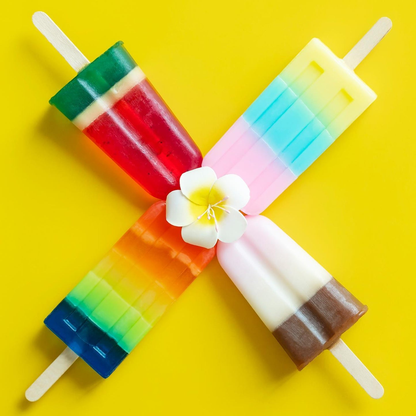300pcs Wooden Lolly Sticks For Desserts Kids DIY Art Project and Crafts