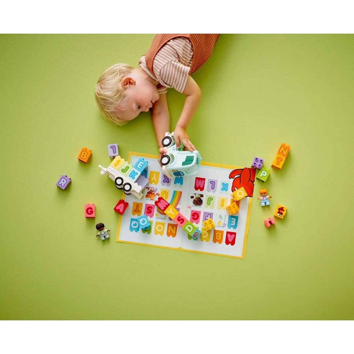 V5HFD639C1B5EC8A333E94119DE64A994F5R3715112P7