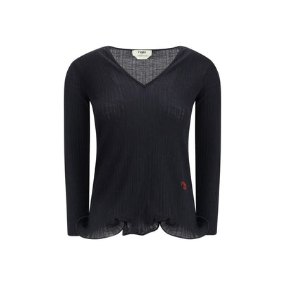 Long-sleeved Virgin Wool top