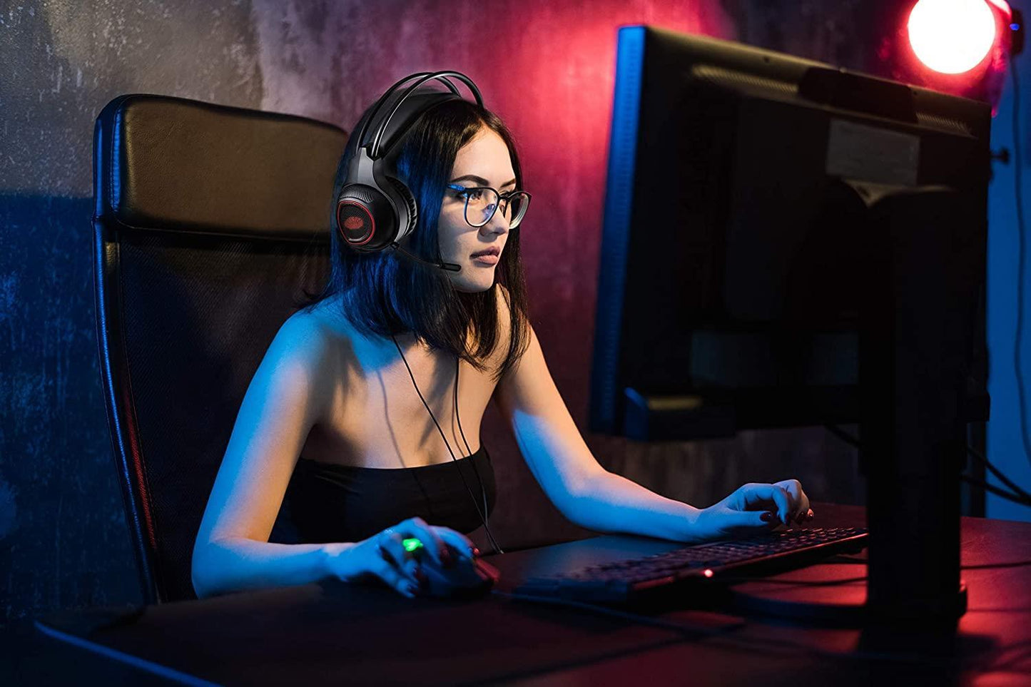 Daewoo Universal Gaming Headset with Flexible Microphone  Scroll Volume Control, Wired Input 3.5mm Interface Devices 2m Cable