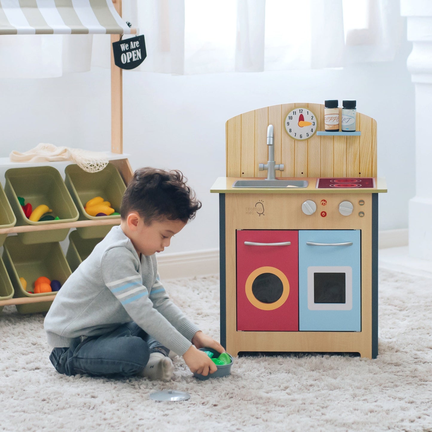 Porto Small Interactive Wooden Kitchen Playset &  4 Accessories