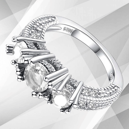 2.0Ct Round-Cut 15 Diamonds 3 Stone Bridal Engagement Ring 18K White Gold Over