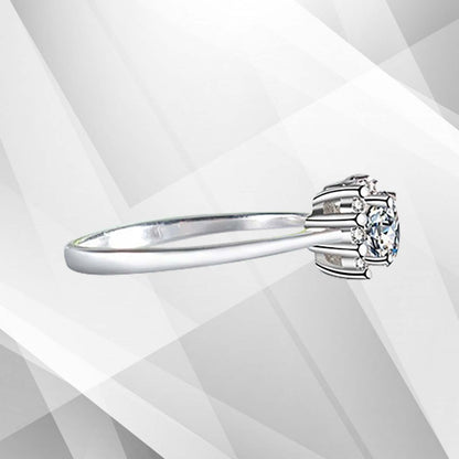 1.8Ct Round-Cut 11 CZ Diamonds Halo Bridal Engagement Ring 9Ct White Gold Over