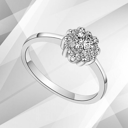 1.8Ct Round-Cut 11 CZ Diamonds Halo Bridal Engagement Ring 9Ct White Gold Over