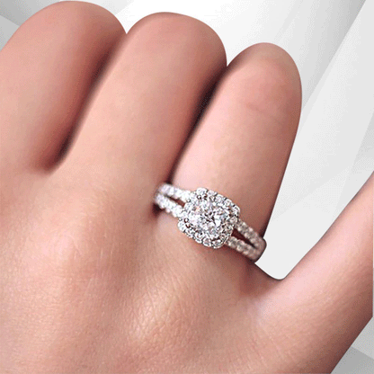 2.5Ct Round-Cut Diamond Cushion Halo Bridal Engagement Ring 18K White Gold Over