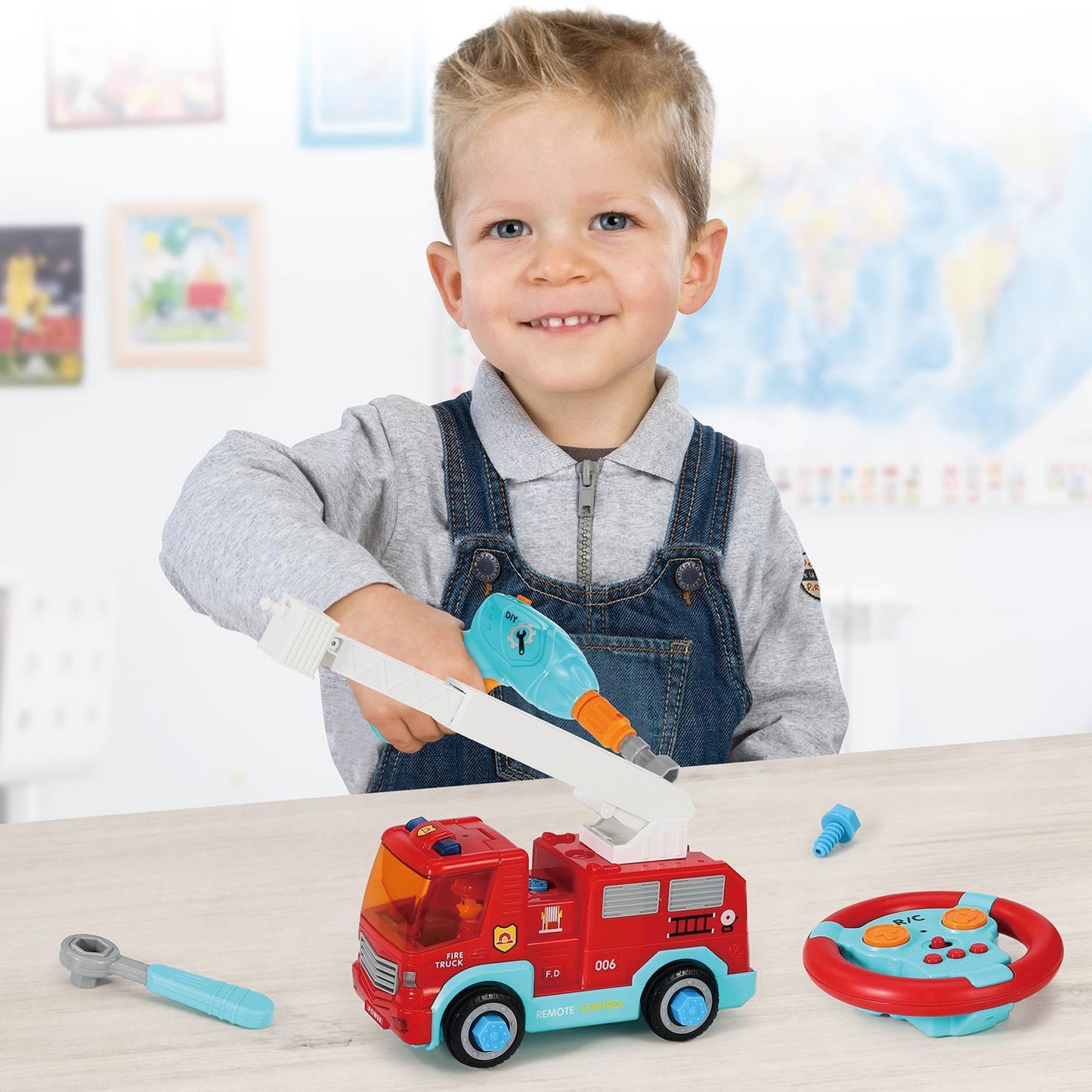 SOKA Build Your Own Take-A-Part Fire Truck Remote Controlled Kit w Light & Sound