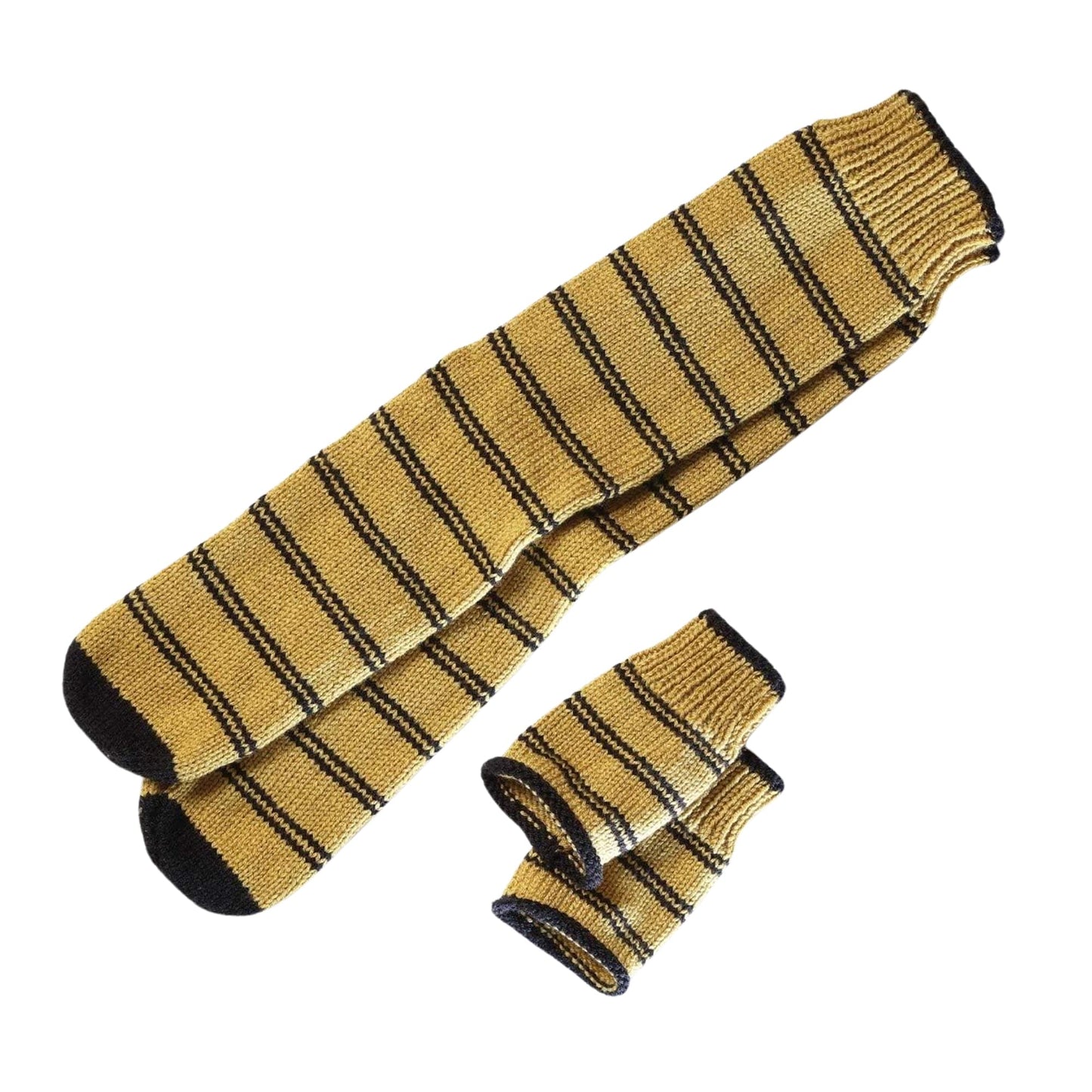 Eaglemoss Harry Potter Knit Craft Set Mittens & Slouch Socks Hufflepuff